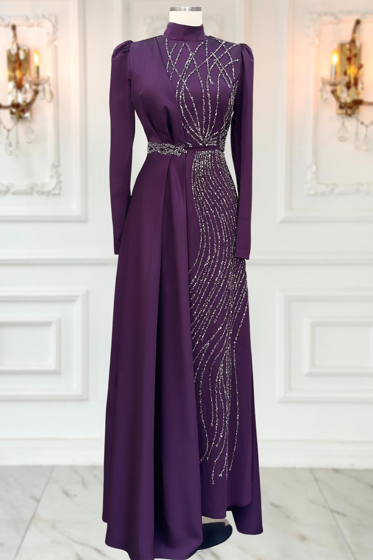 Abendkleid aus Satin mit Steinmuster und Detailliertem Muster Pflaume AMH1022