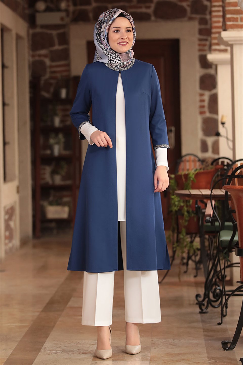 AMH122-İNDİGOAmine Hüma