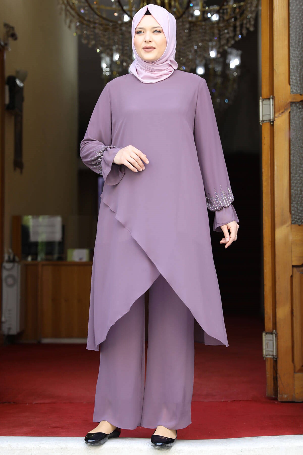 AZRA TAKIMAMH706-LİLAAmine Hüma