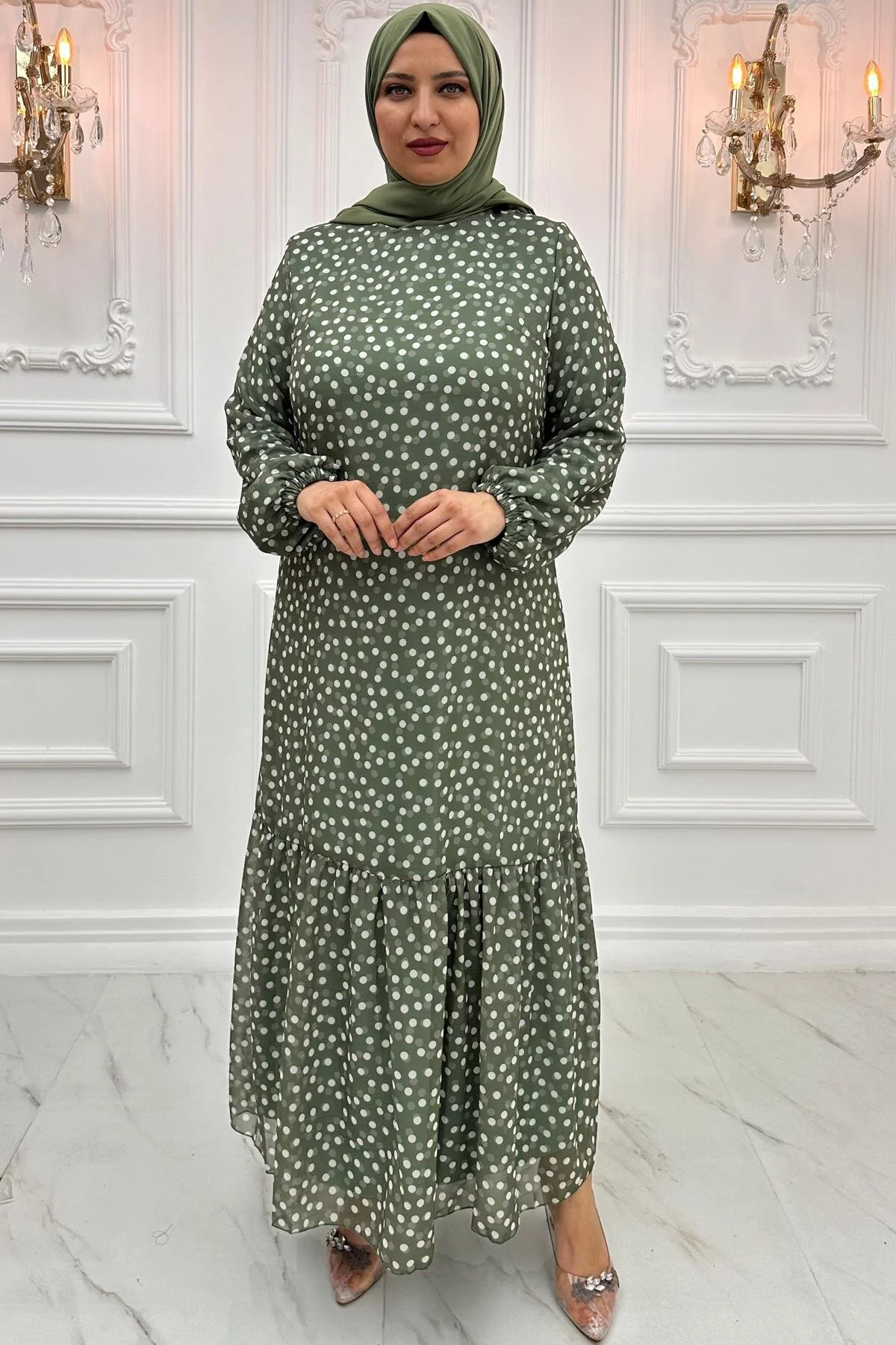 PUANTİYELİ ŞİFON ELBİSEAMH874-HAKİAmine Hüma