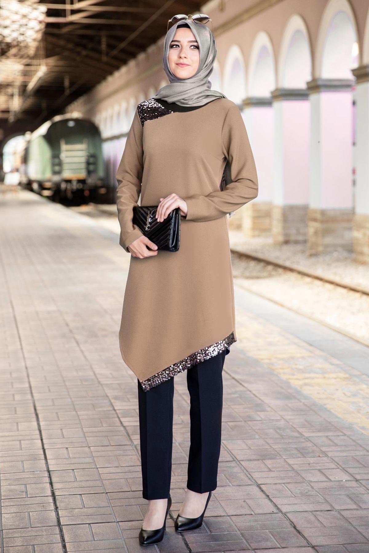 ASLIM İKİLİ TAKIMANR05-CAMELAhunur Moda