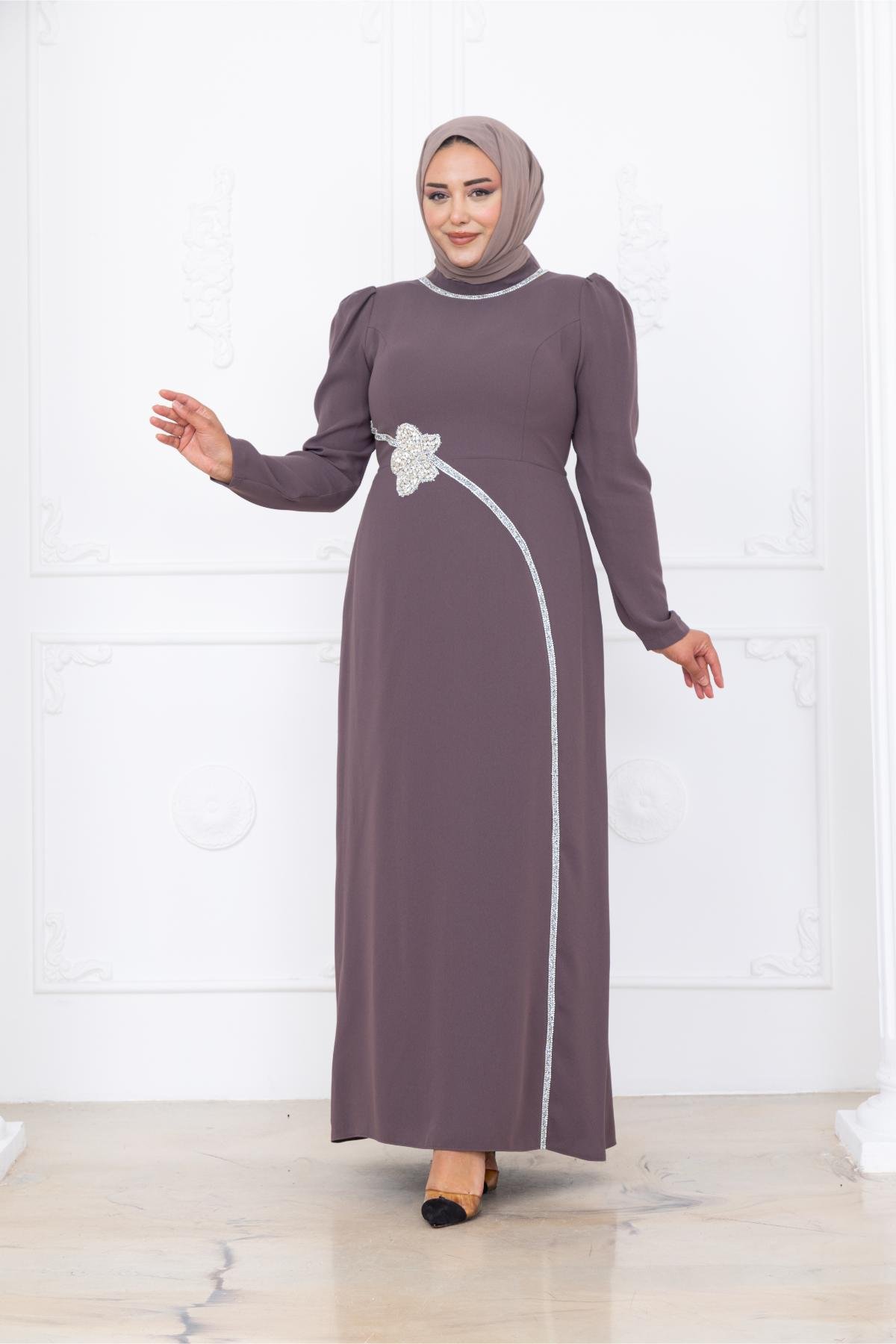 Zühre Testtür Abiye