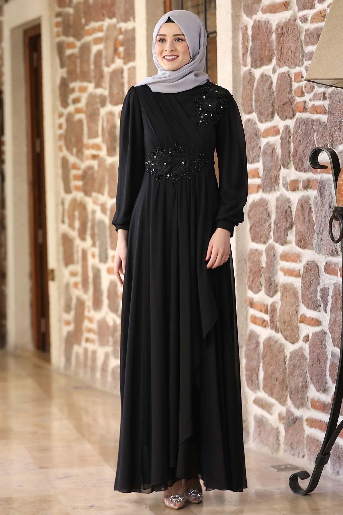 NEVRA ABİYEAMH764-SİYAHAmine Hüma