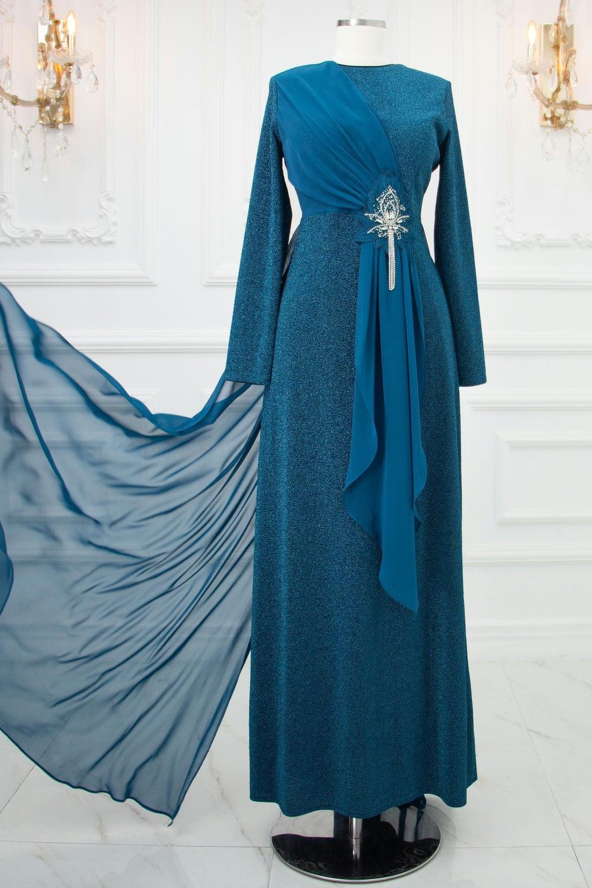 Stone Buckle Detailed Evening Dress Emerald AMH950