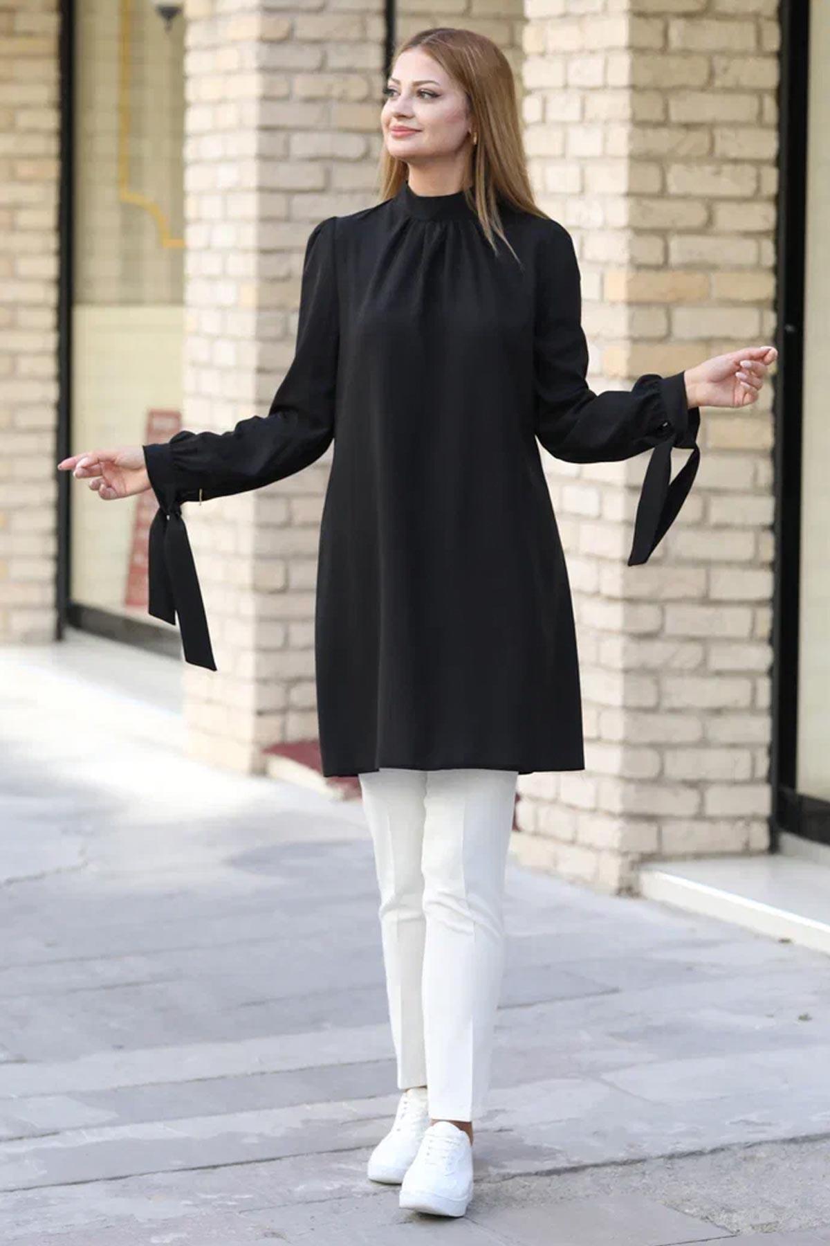 ESİLA TUNİKANR32-SİYAHAhunur Moda