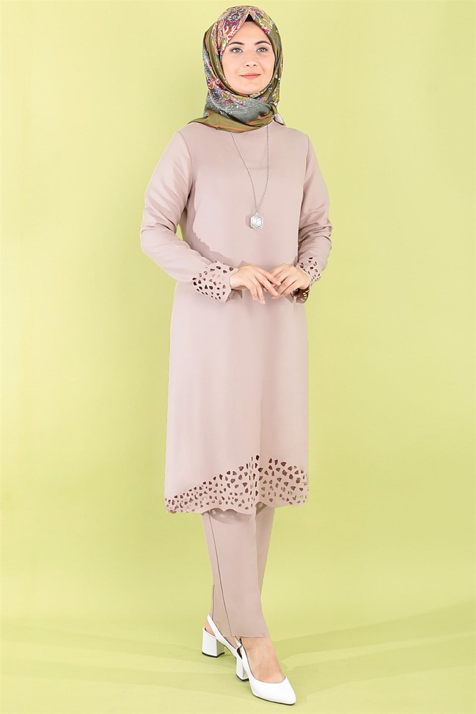 Tunic - Pants - 2 Piece Suit - Crepe - Unlined - High Collar - Mink - FHM520