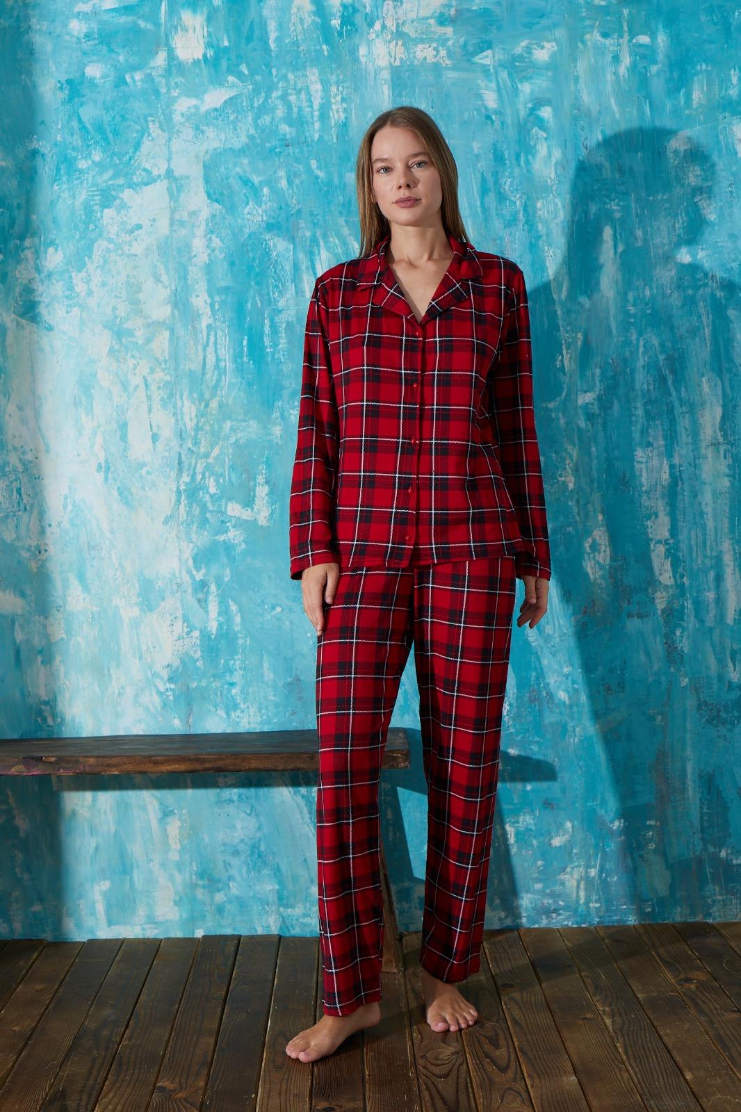 Kadın 50701-25 Boydan Düğmeli Pijama Takımı KIRMIZI