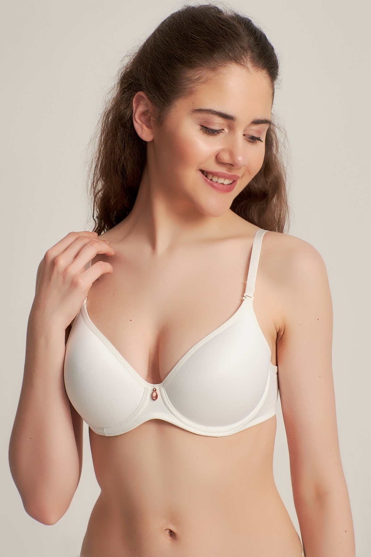 Kadın 9141015 Fanetta Soft CupTaşlı Battal Sütyen EKRU