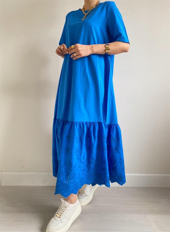 Mavi Eteği Brodeli Elbise