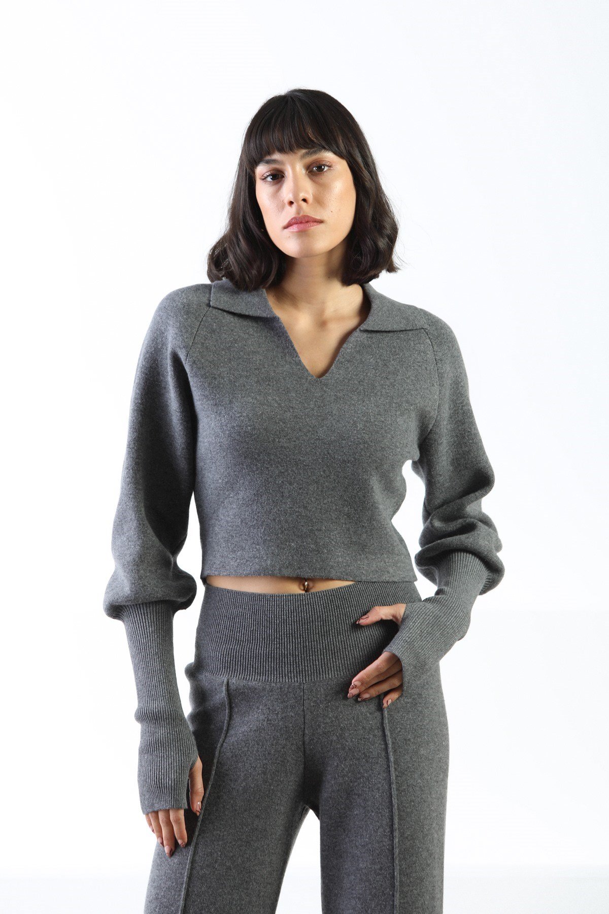 Ferraro Antrasit Uzun Kollu Gömlek Yaka Kaşmirli Kadın Triko Kazak