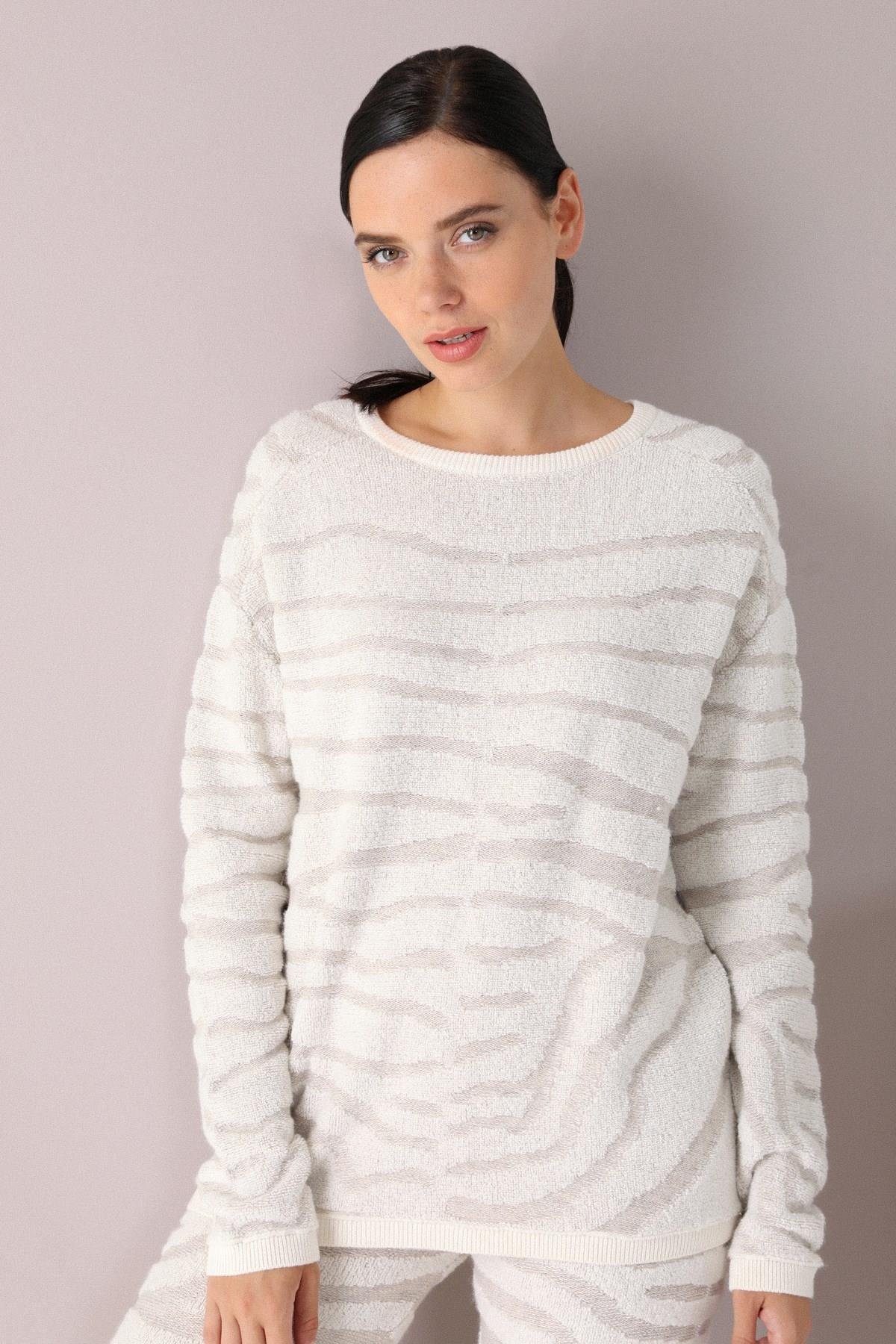 Ferraro Bej/Ekru Zebra Desenli Kadın Triko Kazak