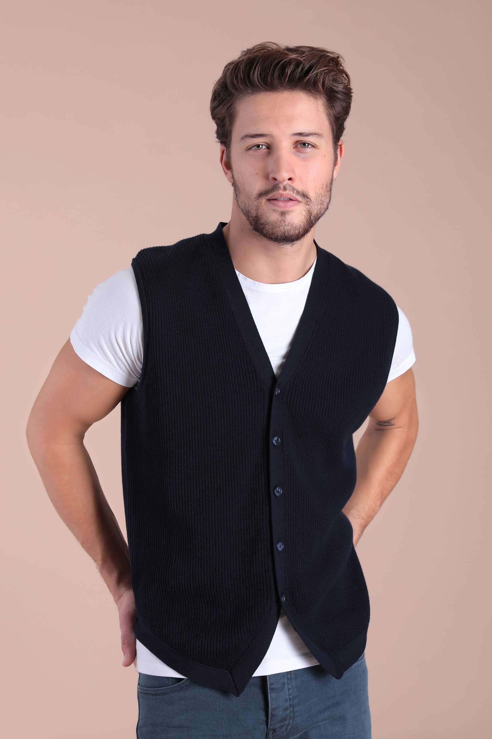 Ferraro Desenli Pamuk Triko Yelek