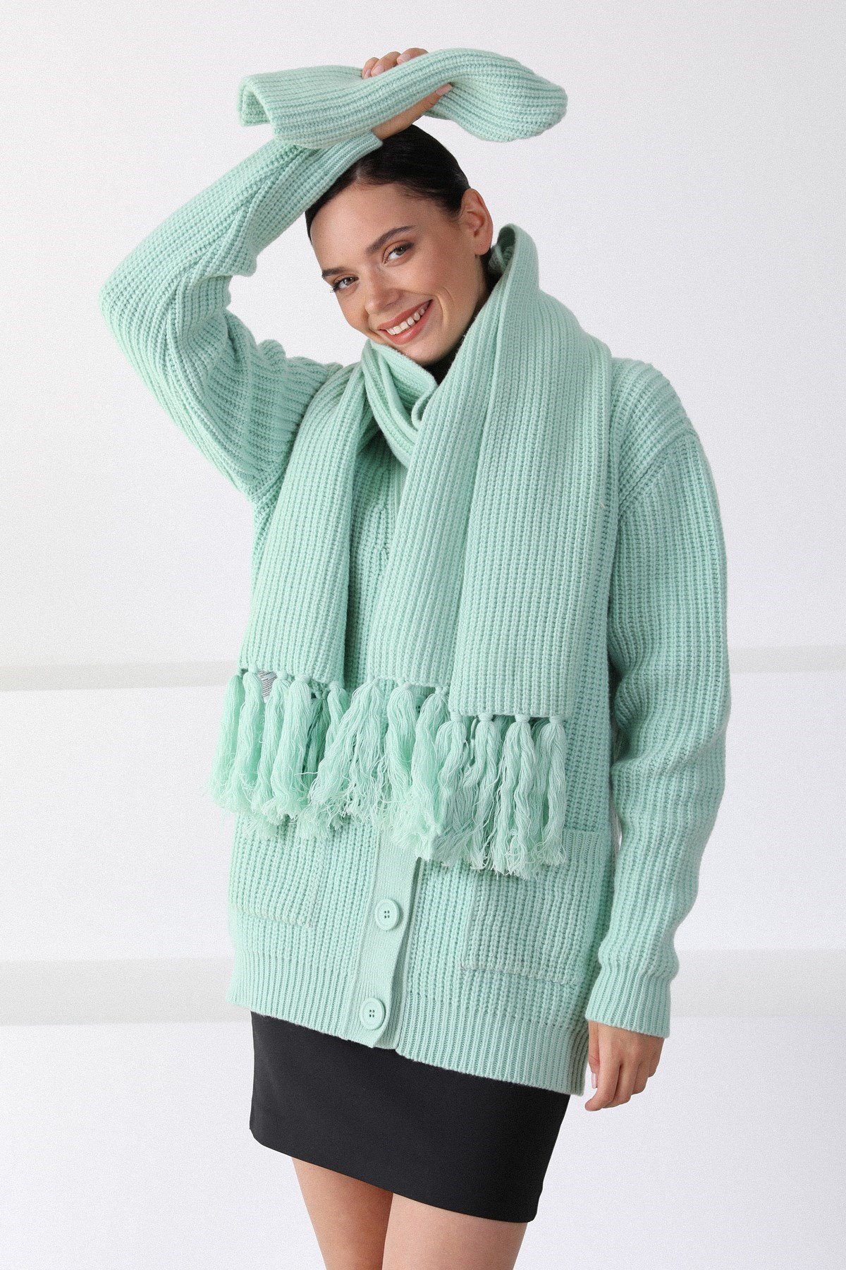 Ferraro İnfo Kuzu Yünü Kadın Atkı Bere Takımı