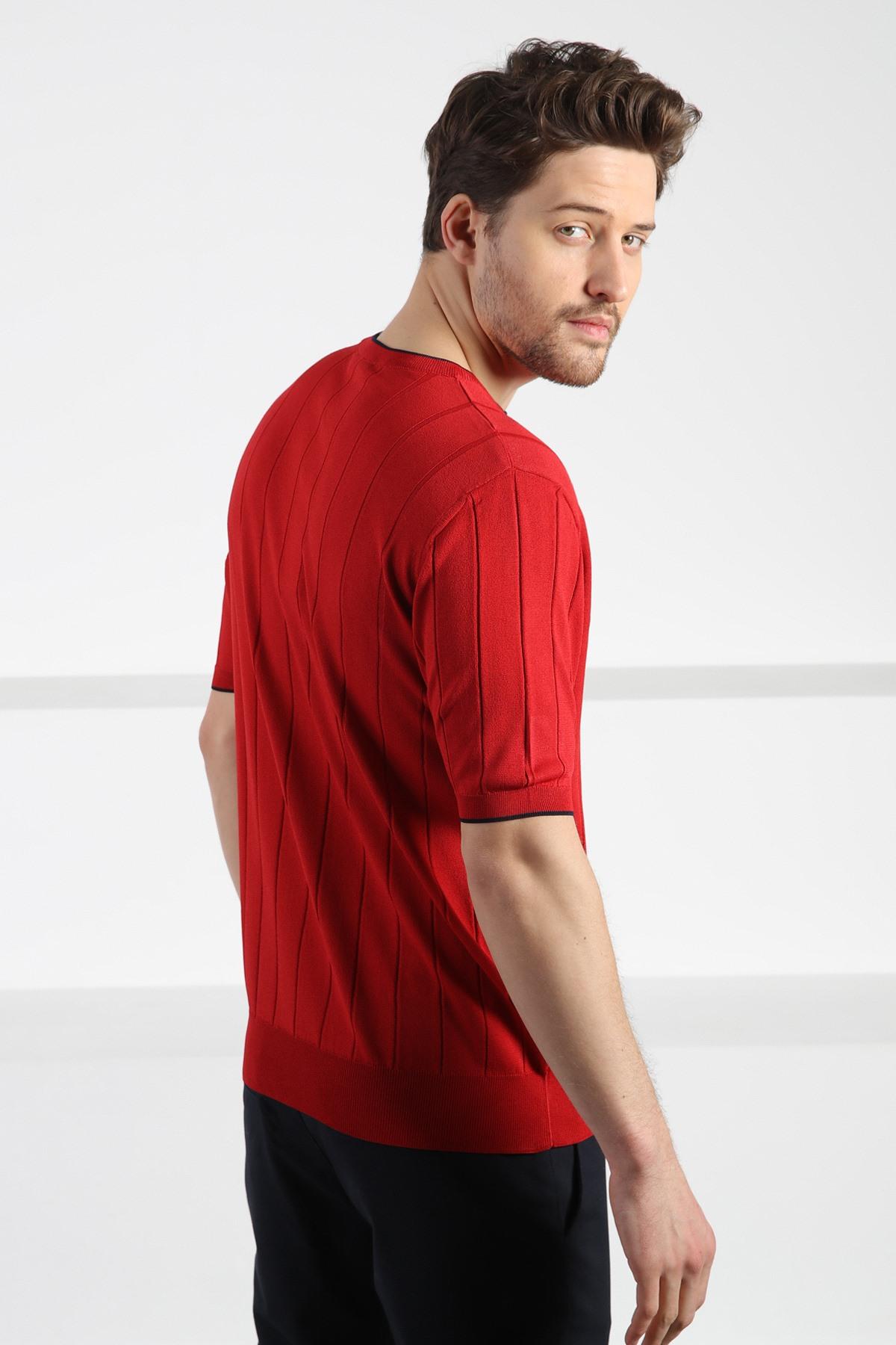 Ferraro Kırmızı Bisiklet Yaka Kısa Kol Erkek Viskon Triko T-Shirt