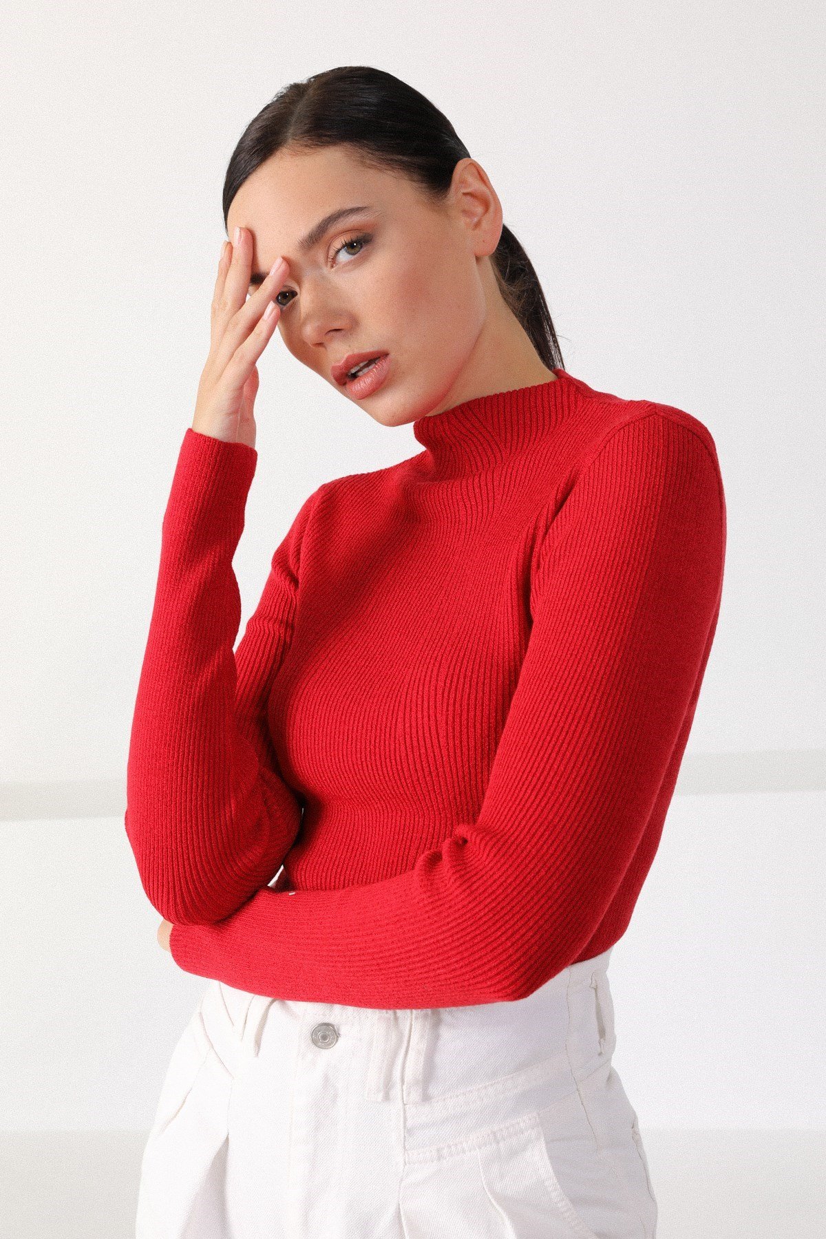 Ferraro Kırmızı Modern Yaka Uzun Kol Kadın Triko Kazak