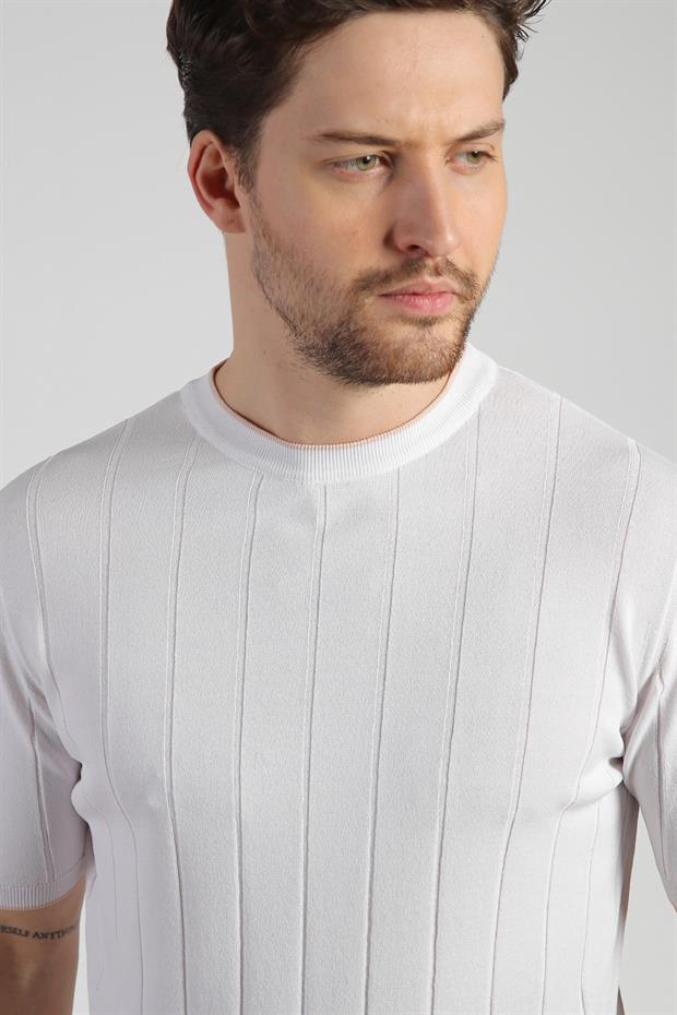 Ferraro Beyaz Bisiklet Yaka Kısa Kol Erkek Viskon Triko T-Shirt