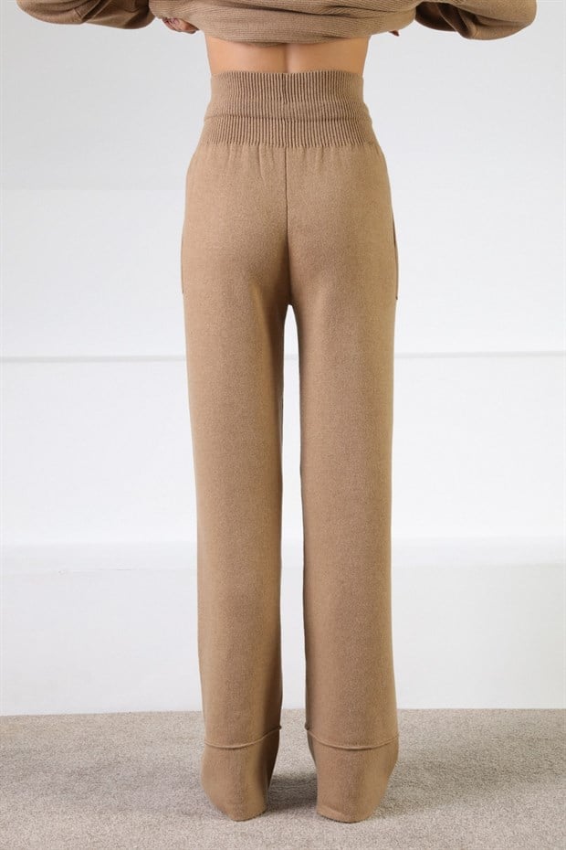 Ferraro Camel Beli Kuşaklı Cepli Kaşmirli Kadın Triko Pantolon