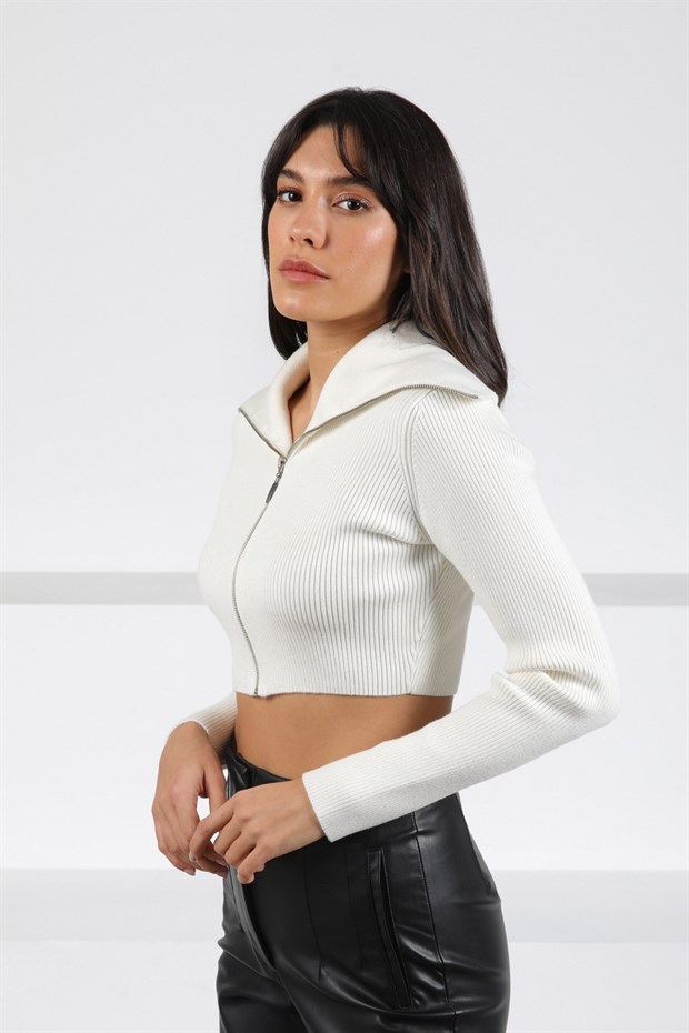 Ferraro Ekru Fermuarlı Viskon Fitilli Crop Kadın Triko Hırka