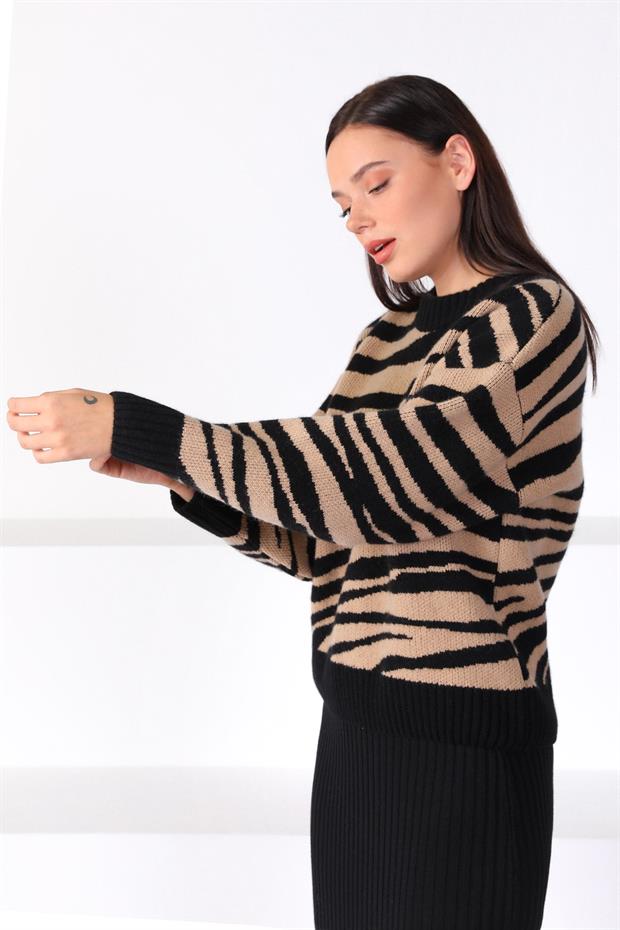 Siyah Bej Zebra Desenli %100 Saf Kaşmir Kadın Triko Kazak
