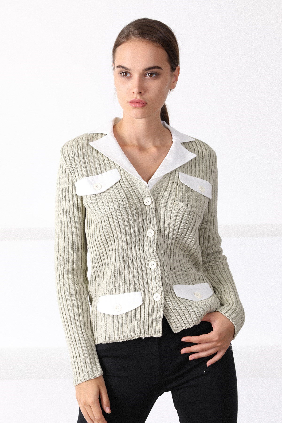 Ferraro A.Çağla Gömlek Yaka Kadın Triko Hırka