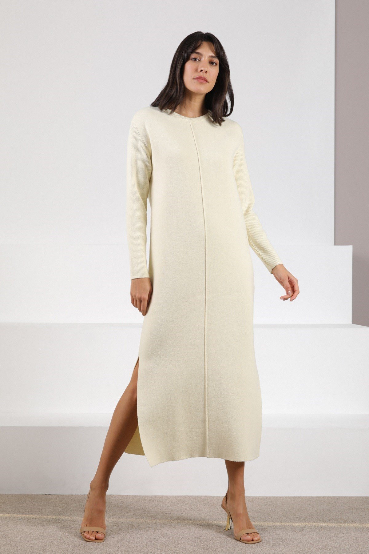 Ferraro A.Sarı Yandan Yırtmaçlı Midi Boy Kaşmirli Kadın Triko Elbise