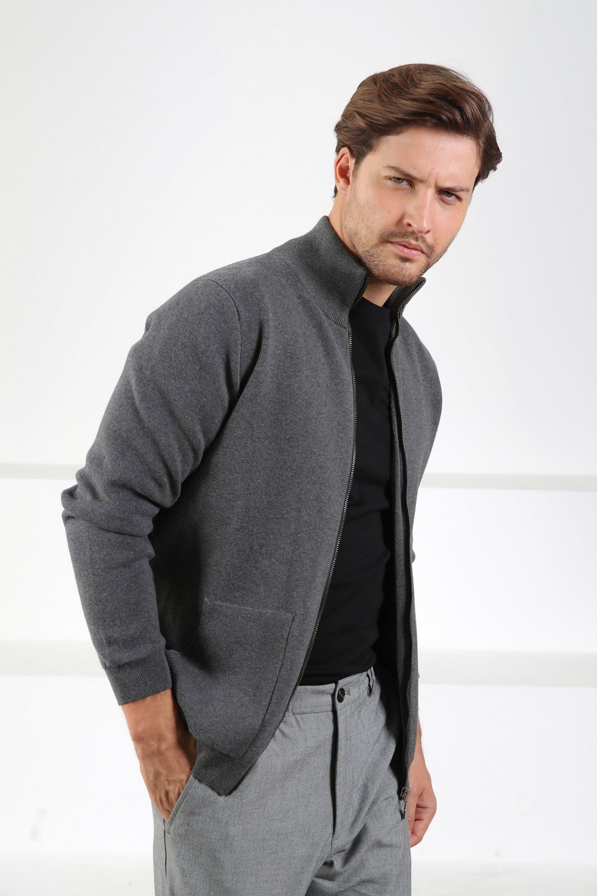 Ferraro Antrasit Çift Cep %100 Pamuk Erkek Triko Hırka