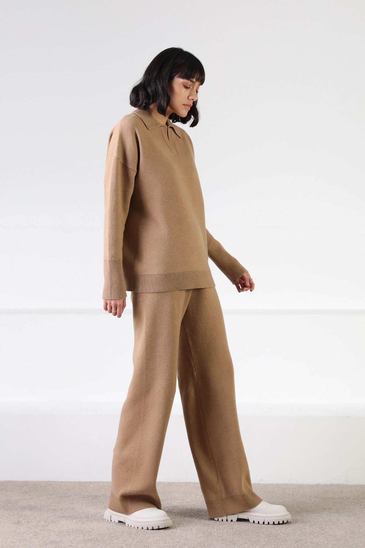 Ferraro Camel Uzun Kollu Polo Yaka Kaşmirli Kadın Triko Kazak