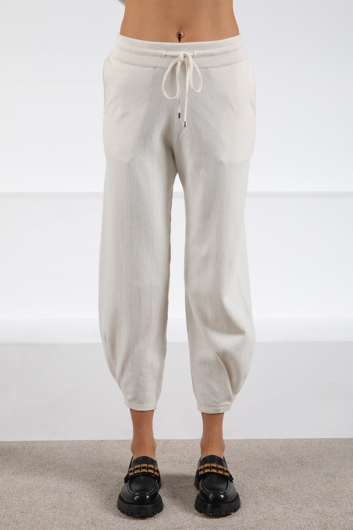 Ferraro Ekru Cepli Kaşmirli Kadın Triko Pantolon