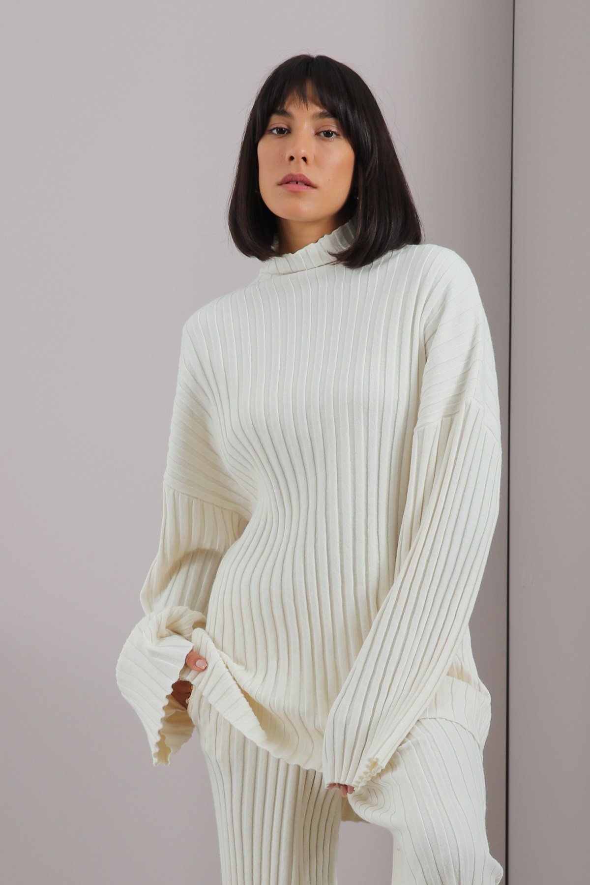 Ferraro Ekru Uzun Kollu Balıkçı Yaka Kaşmirli Kadın Triko Kazak