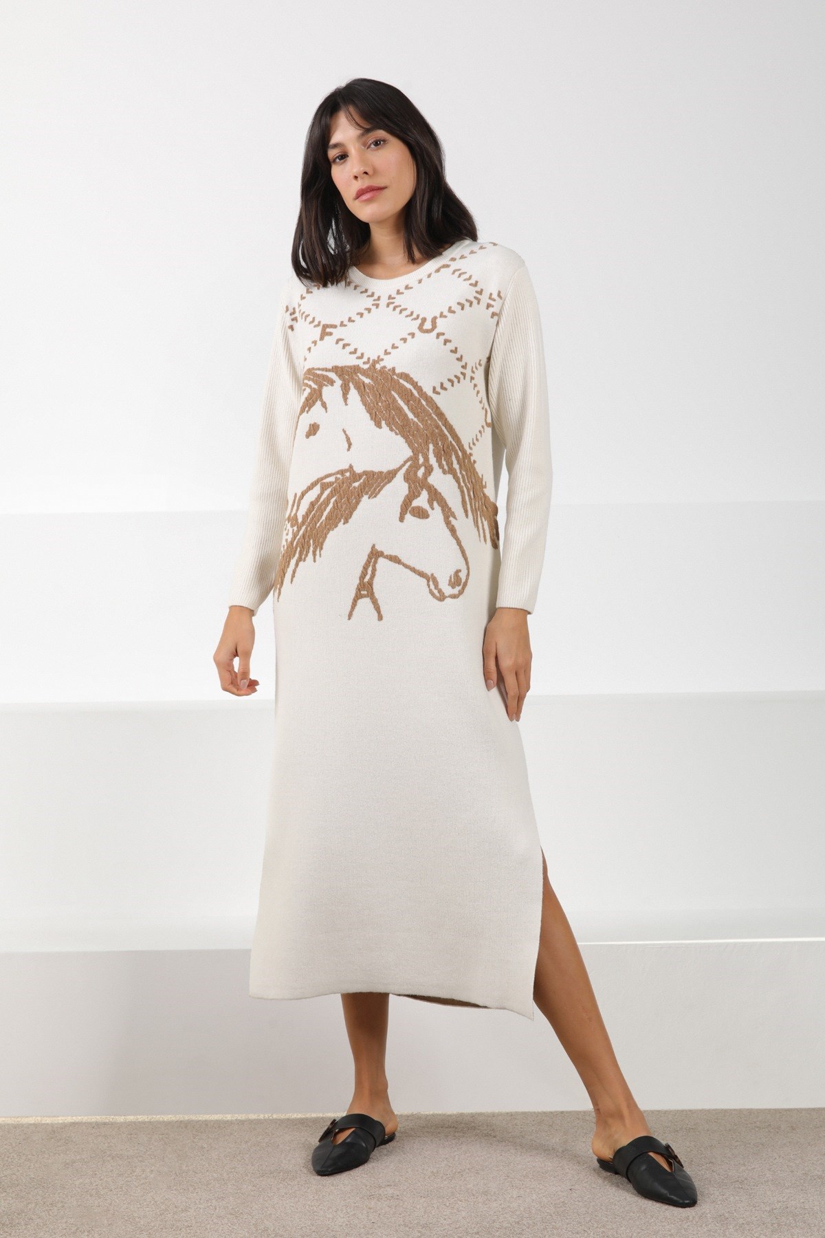 Ferraro Ekru/Camel Uzun Kollu Bisiklet Yaka Kaşmirli Kadın Triko Elbise