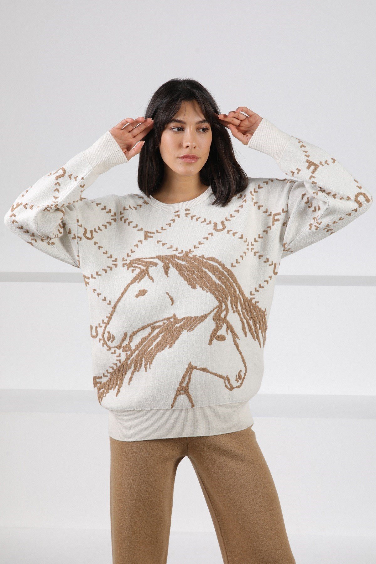 Ferraro Ekru/Camel Uzun Kollu Bisiklet Yaka Kaşmirli Kadın Triko Kazak