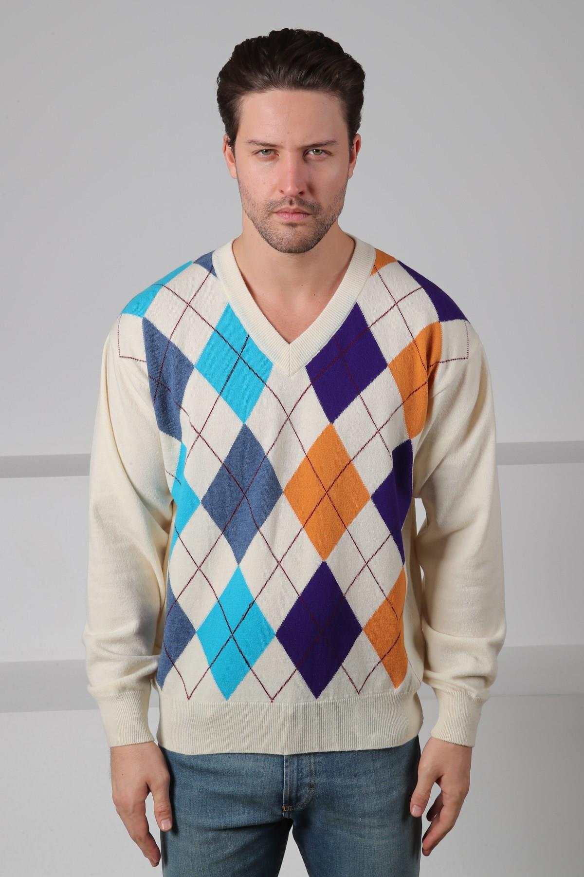 Ferraro Ekru/Turkuaz V Yaka Çok Renkli Baklava Desenli Uzun Kollu %100 Kuzu Yünü Erkek Triko Kazak