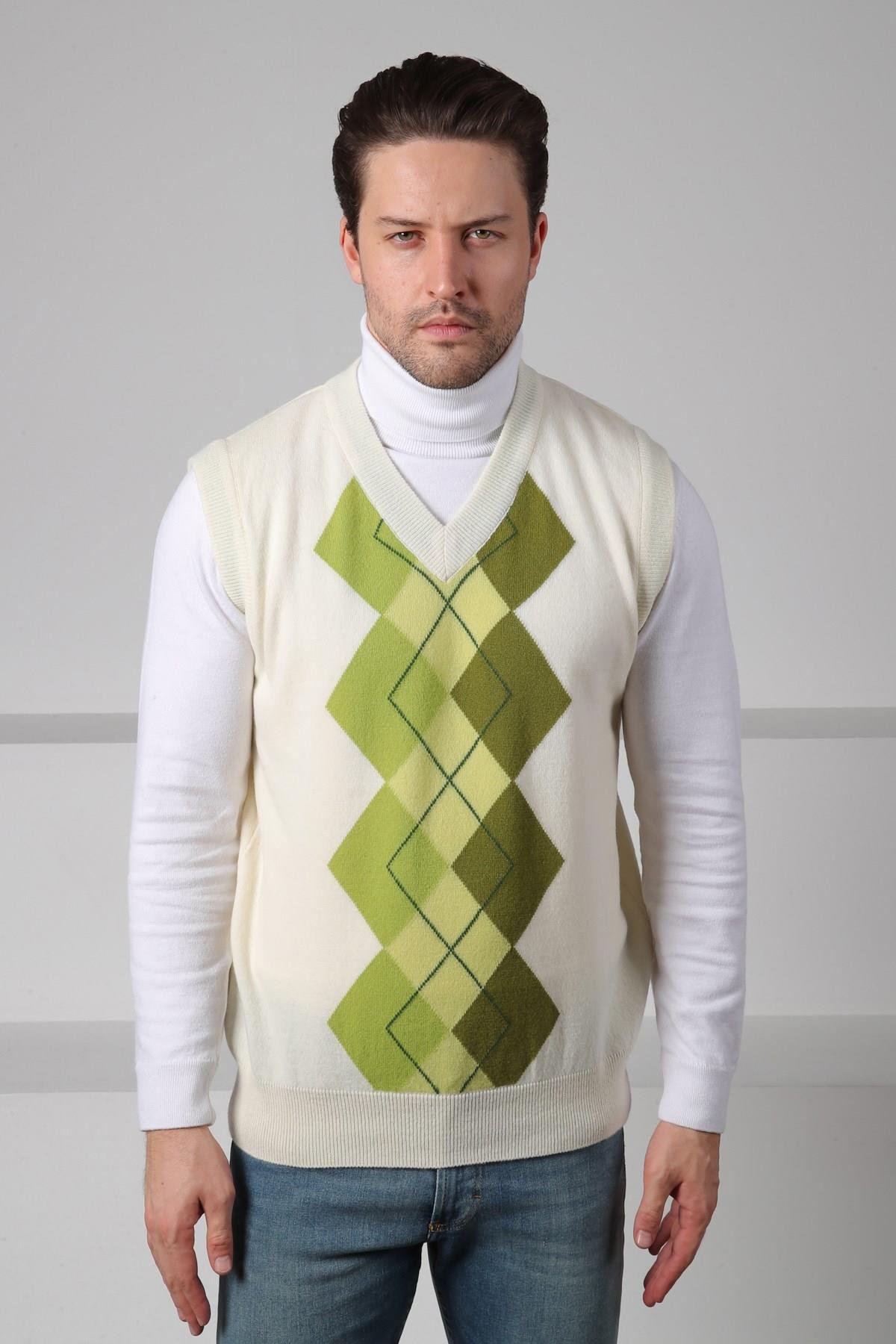 Ferraro Ekru/Yeşil V Yaka Diyagonal Desenli Uzun Kollu %100 Kuzu Yünü Erkek Triko Süveter