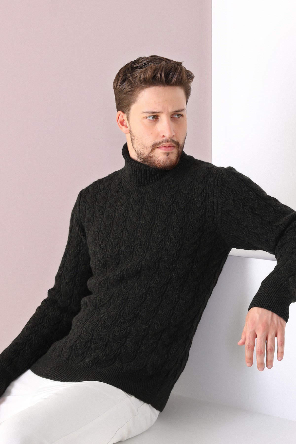 Ferraro Haki Balıkçı Yaka Erkek Triko Kazak