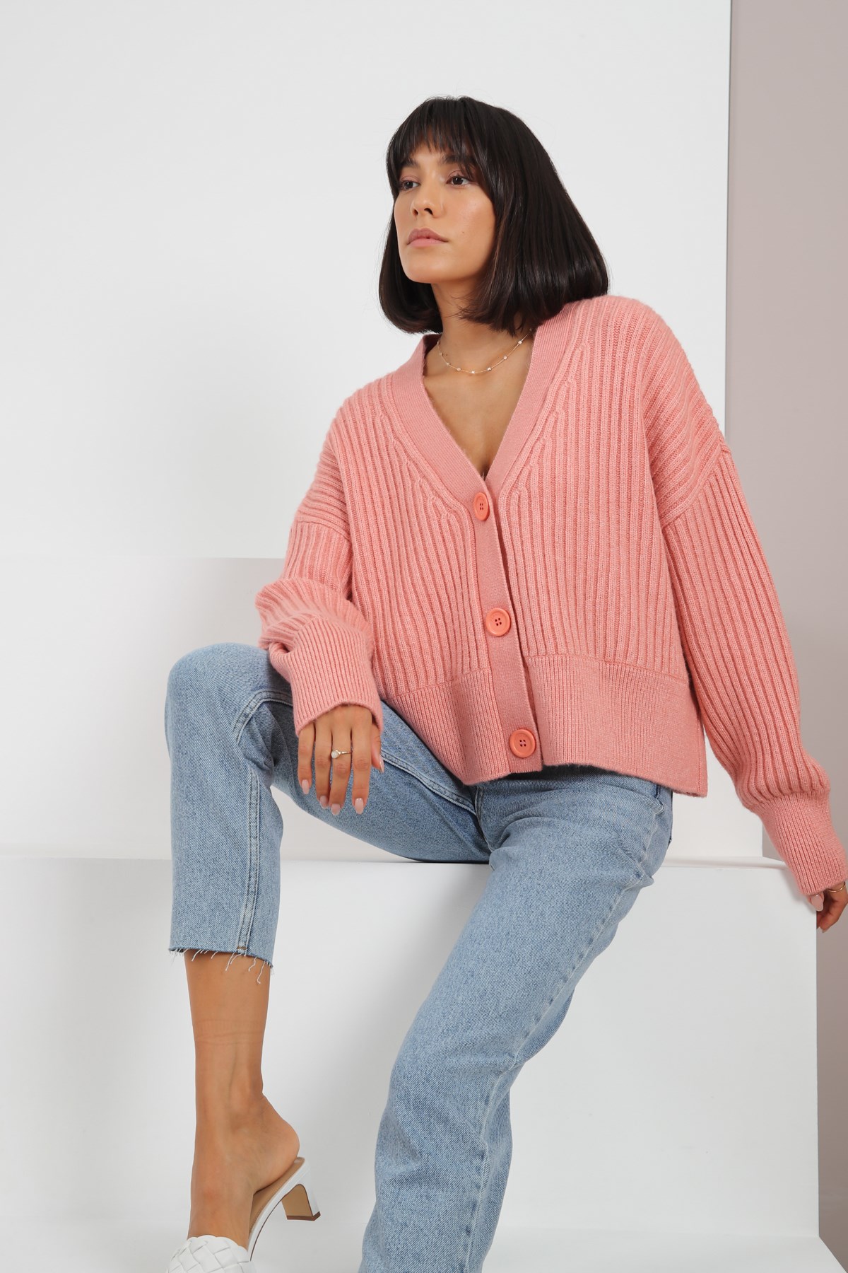 Ferraro K.Pembe Düşük Omuz Yün Kadın Triko Hırka