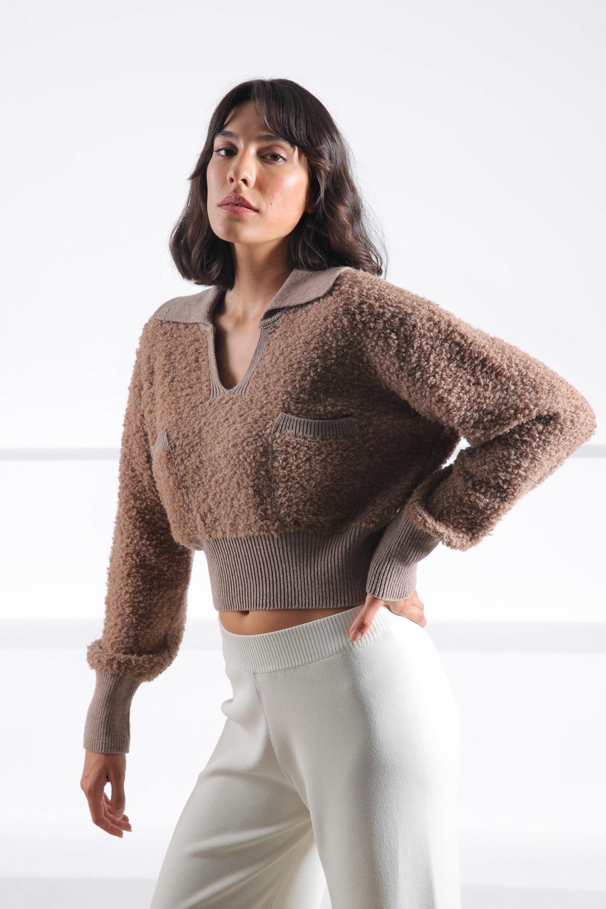 Ferraro Kahve Uzun Kollu Polo Yaka Buklet Kadın Triko Kazak