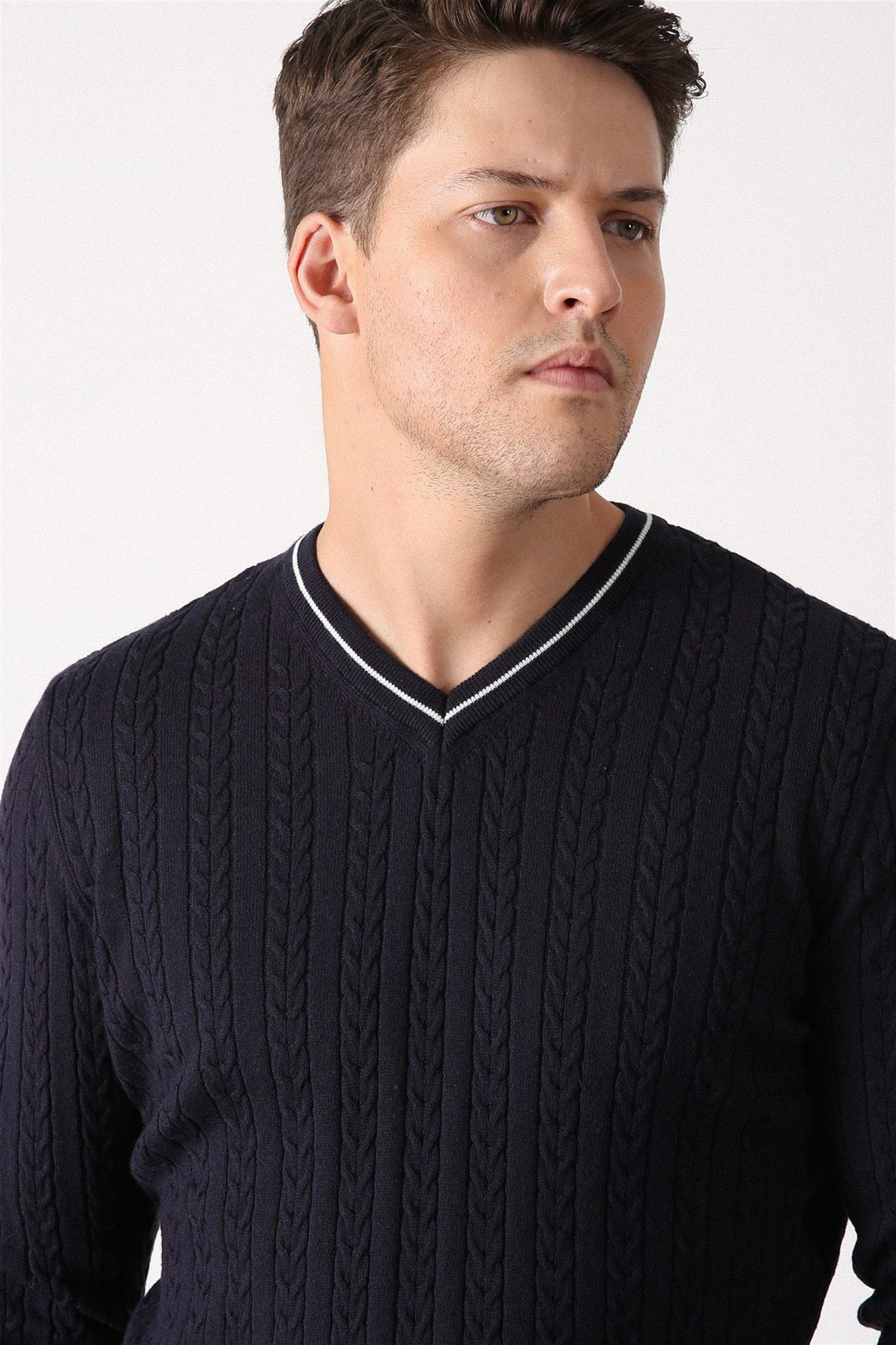 Ferraro Lacivert V Yaka Erkek Pamuk Kazak