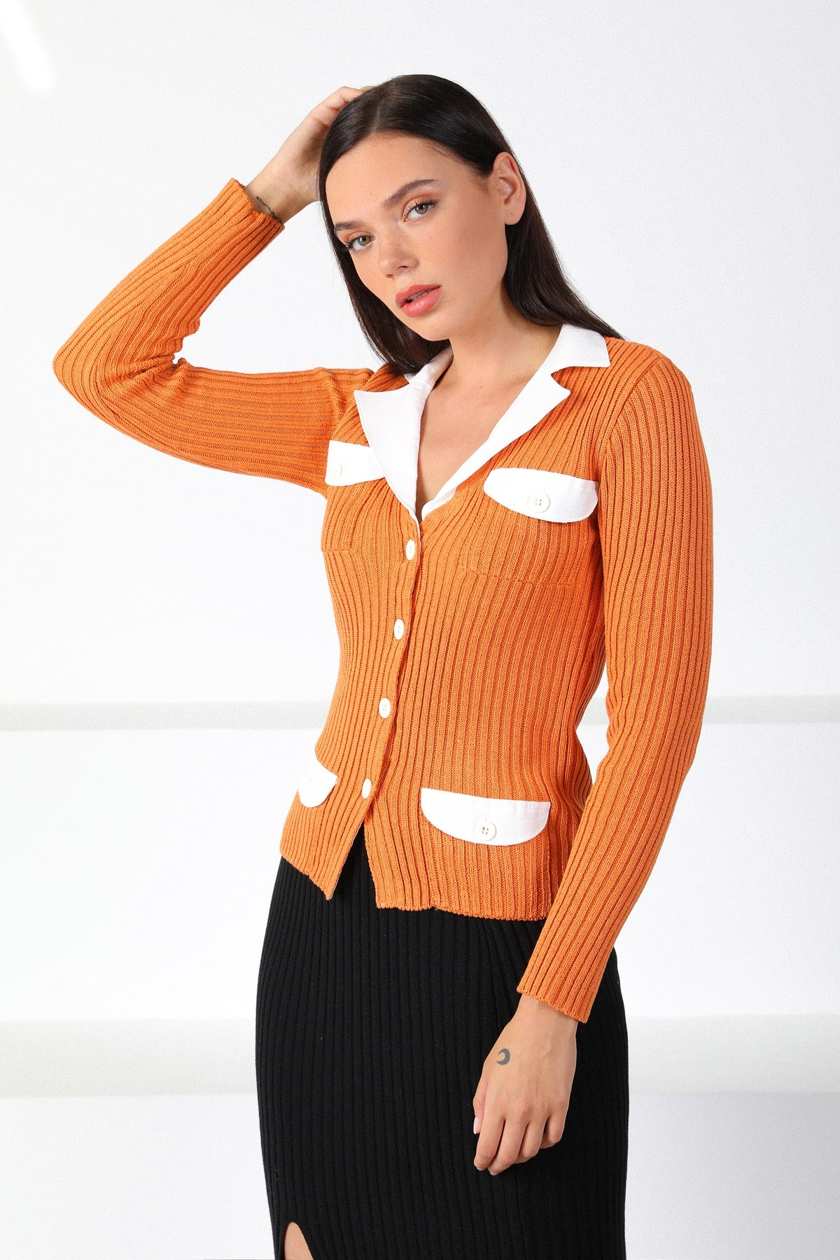 Ferraro Orange Gömlek Yaka Kadın Triko Hırka