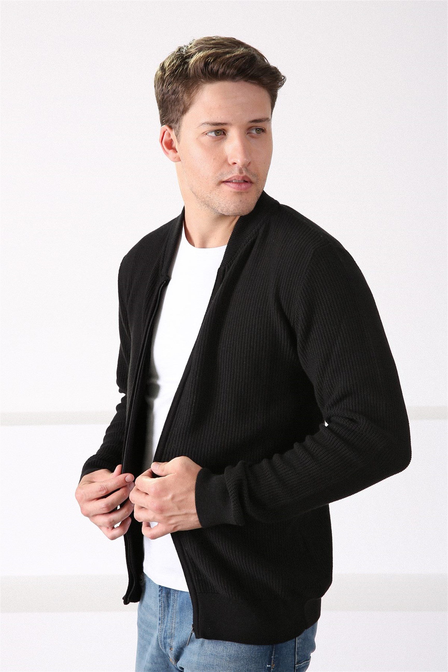 Ferraro Siyah Fermuarlı Pamuk Triko Hırka