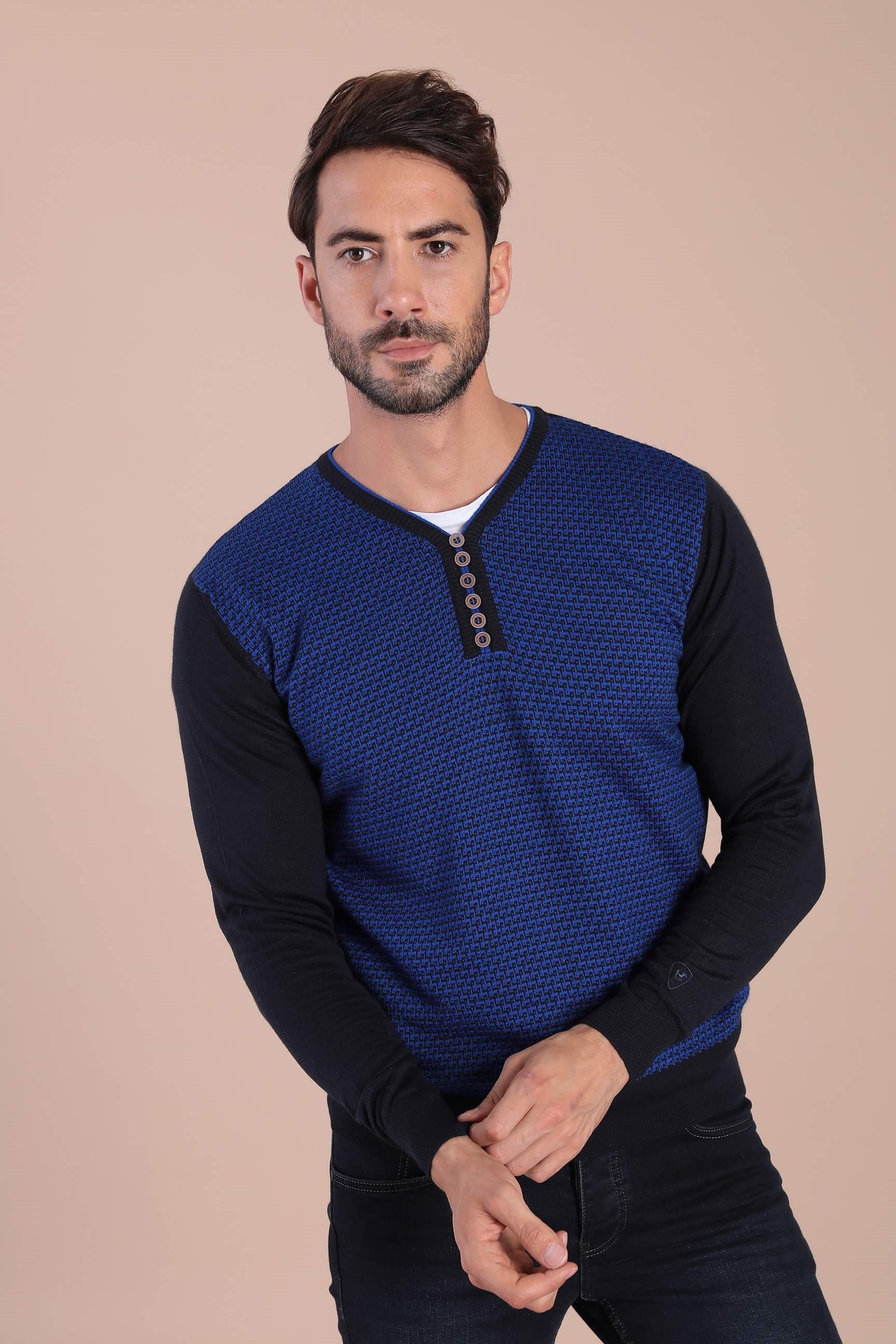 Ferraro V Yaka Superfine Yün Kazak