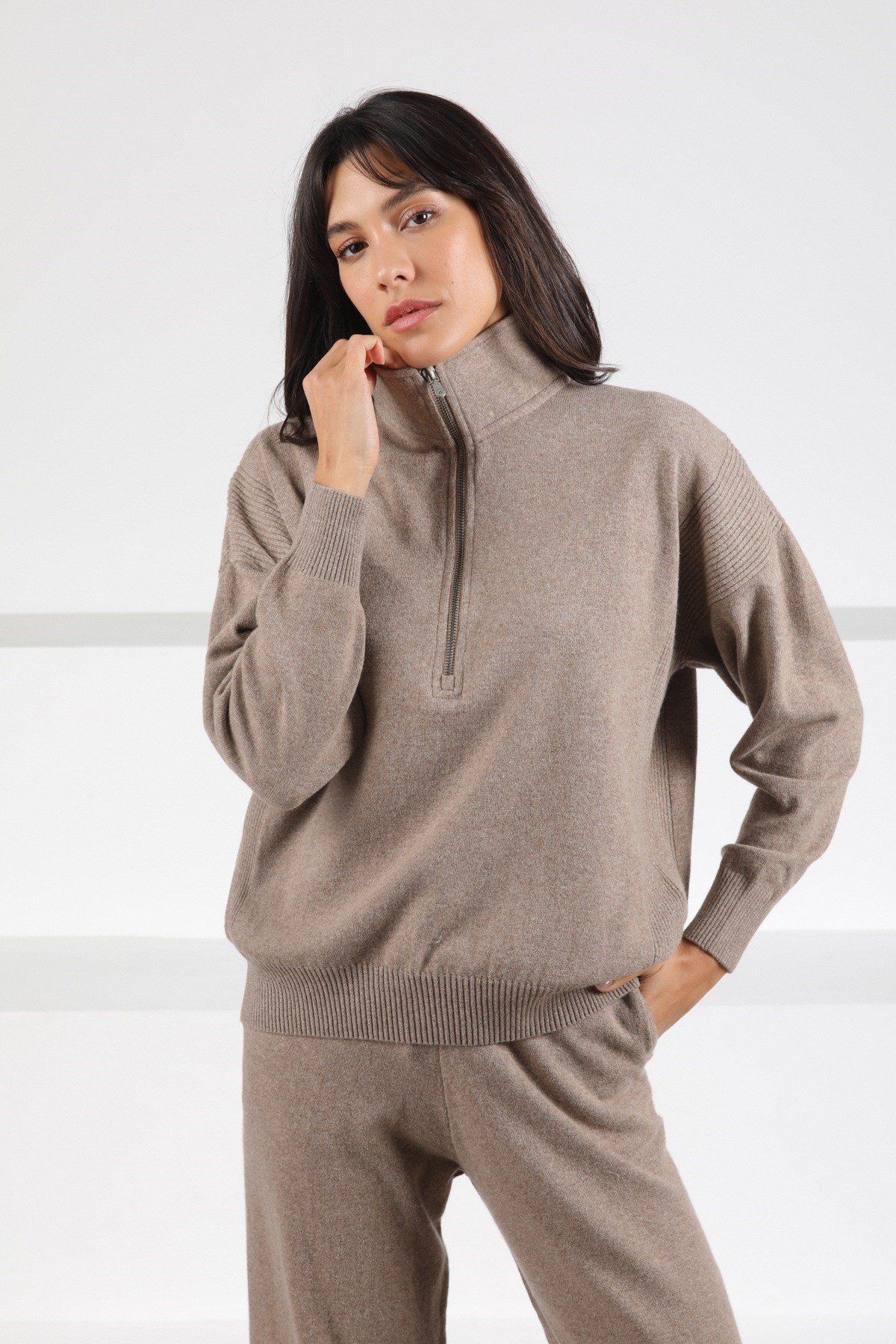 Ferraro Vizon Fermuarlı Kaşmirli Kadın Triko Kazak