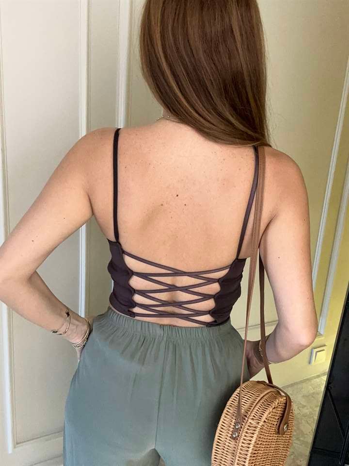 Acı Kahve Arkası Çapraz Destekli Askılı Bluz