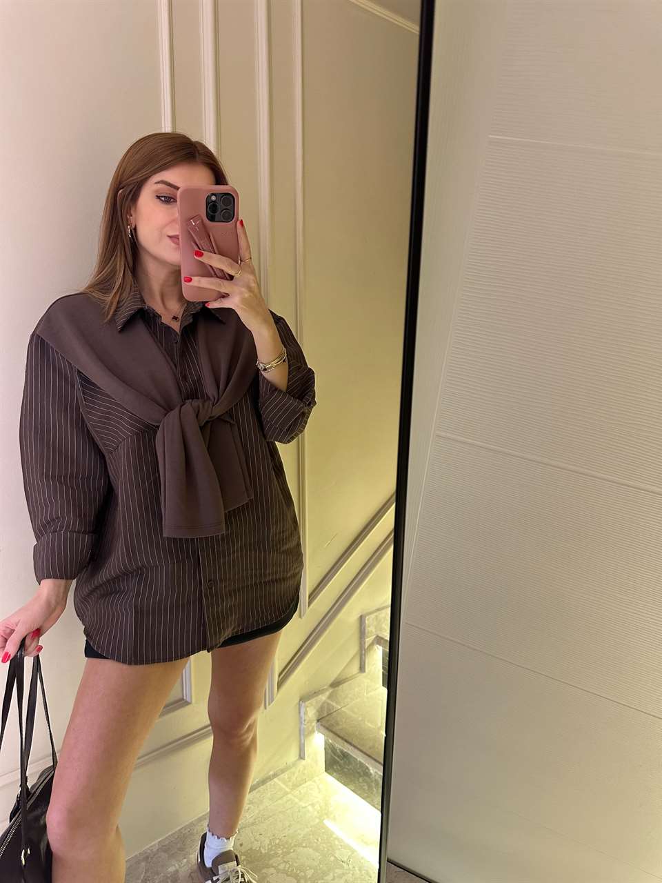 Acı Kahve Atkı Detay Çizgili Gömlek