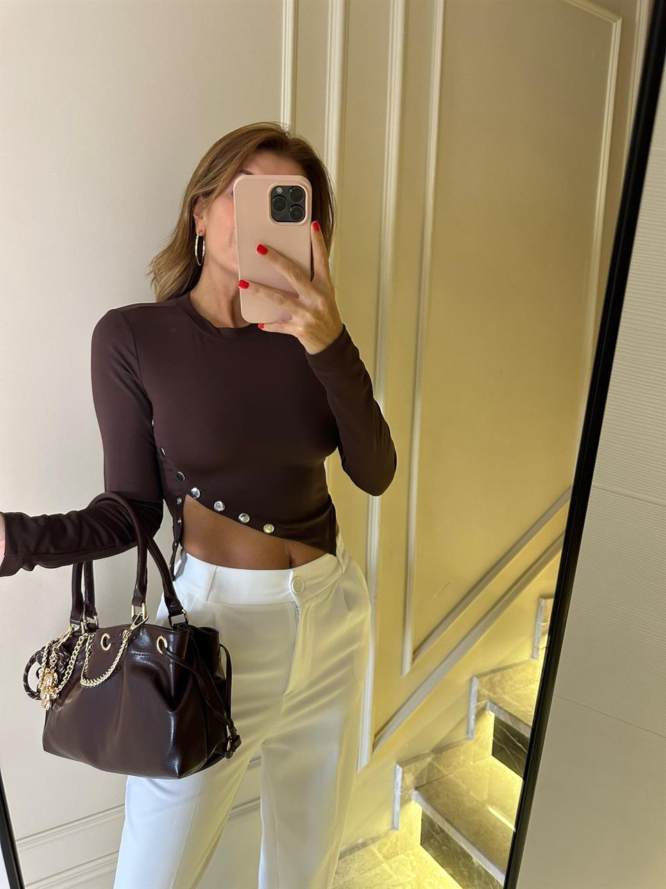 Acı Kahve Çıtçıtlı Dalgıç Asimetrik Bluz