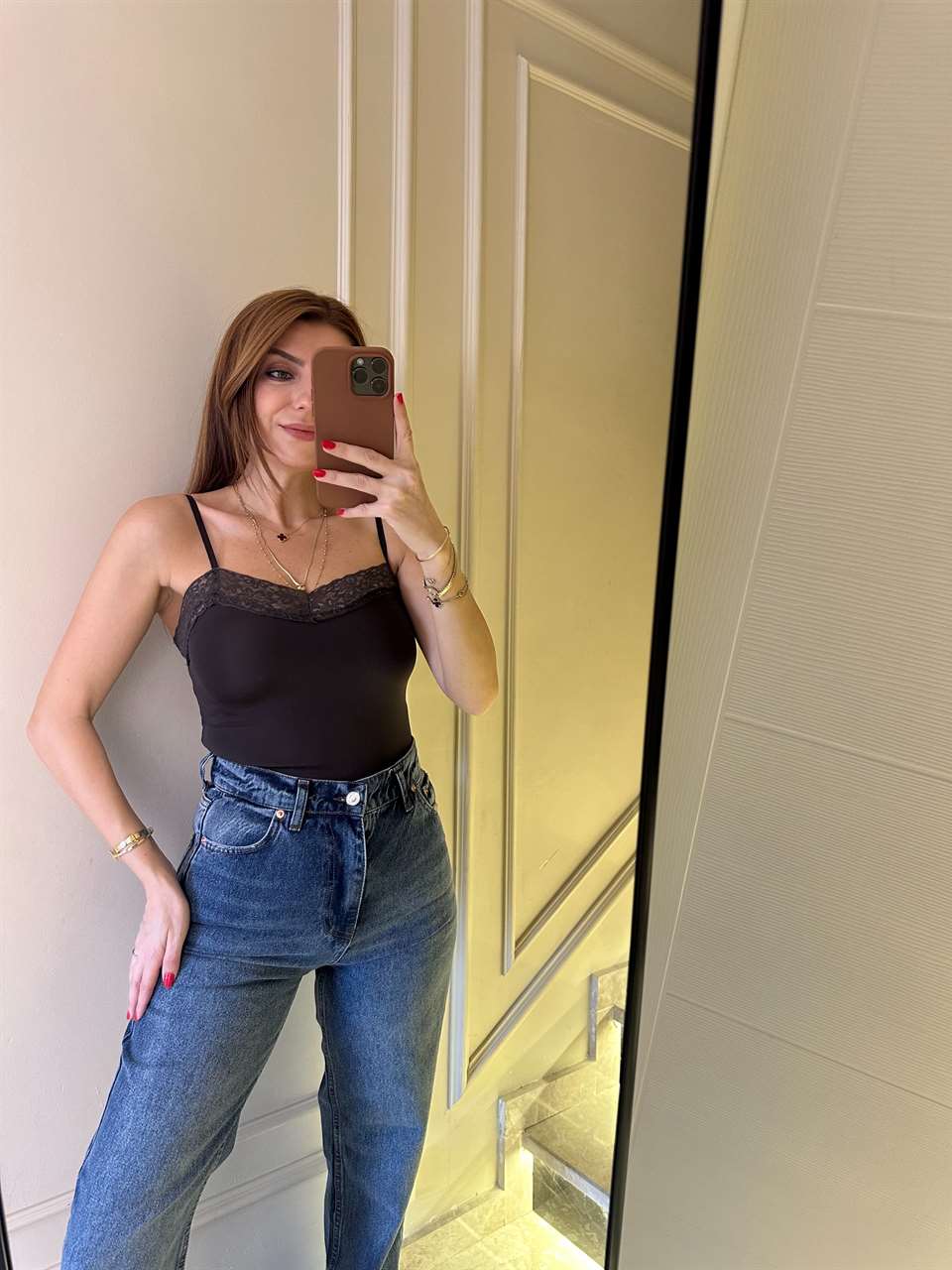 Acı Kahve Dalgıç Kumaş Dantel Detaylı Zıbın