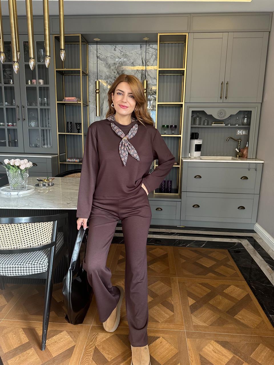 Acı Kahve Fularlı Pamuk Kumaş Takım