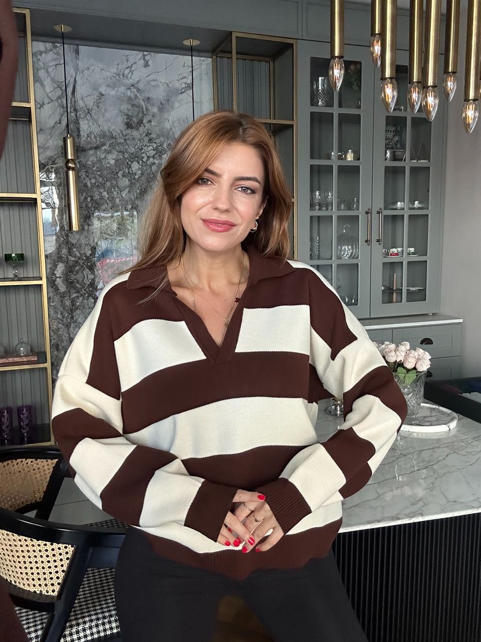 Acı Kahve Kalın Çizgili Triko Kazak