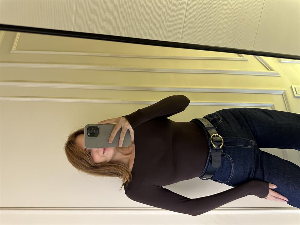 Acı Kahve Kayık Yaka Transparan Viskon Bluz