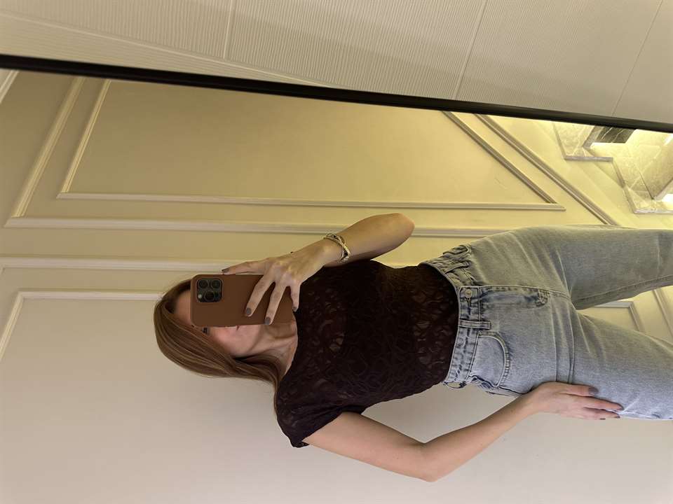 Acı Kahve Kısa Kol Güpür Bluz