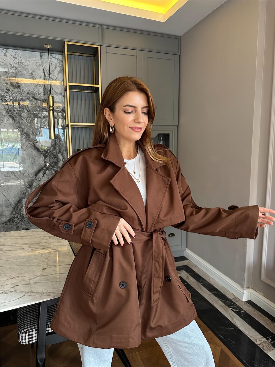 Acı Kahve Orta Boy Kemerli Trençkot